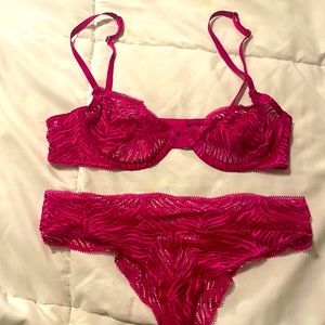 Victoria Secret Bra and bottoms super cute bairly worn